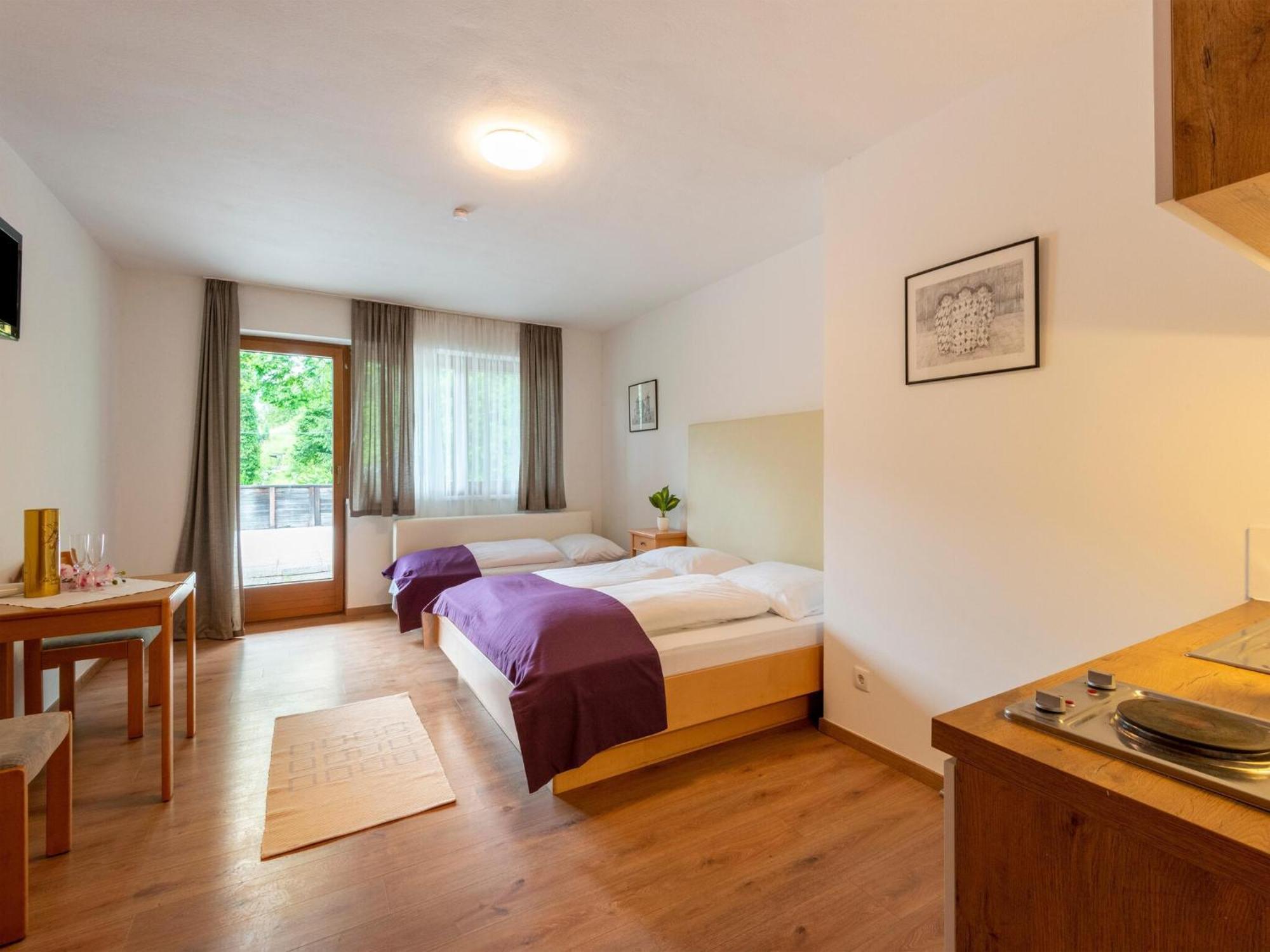 Property In Kirchbichl Eksteriør billede